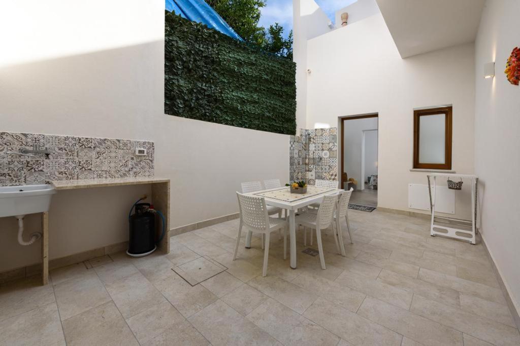 Bedda Luna Apartments سان فيتو لو كابو المظهر الخارجي الصورة